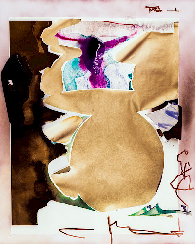 <i>Fantom</i>, 2023<br />
<em>Analoger C-Print vom Dia</em><br />
140 x 112 cm
