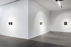 <i>Polkadots</i><br />
Elektrohalle Rhomberg, Salzburg 2024<br />
©Andrew Phelps