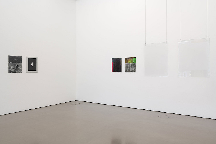<i>Fotografie zerstören</i><br />
Camera Austria, Graz, 2024/25<br />
©Markus Krottendorfer