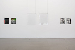 <i>Fotografie zerstören</i>
Camera Austria, Graz, 2024/25
©Markus Krottendorfer