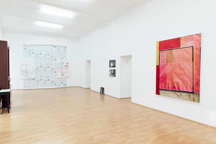 <i>FEMALE – lebt und arbeitet in Wien</i><br />
Galerie LEEB, Wien 2019