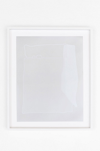 <i>Soft Vanishing Points # F</i>, 2025<br />
<em>Fotogramm (Farbumkehrprozess)</em><br />
30 x 24 cm | Unikat